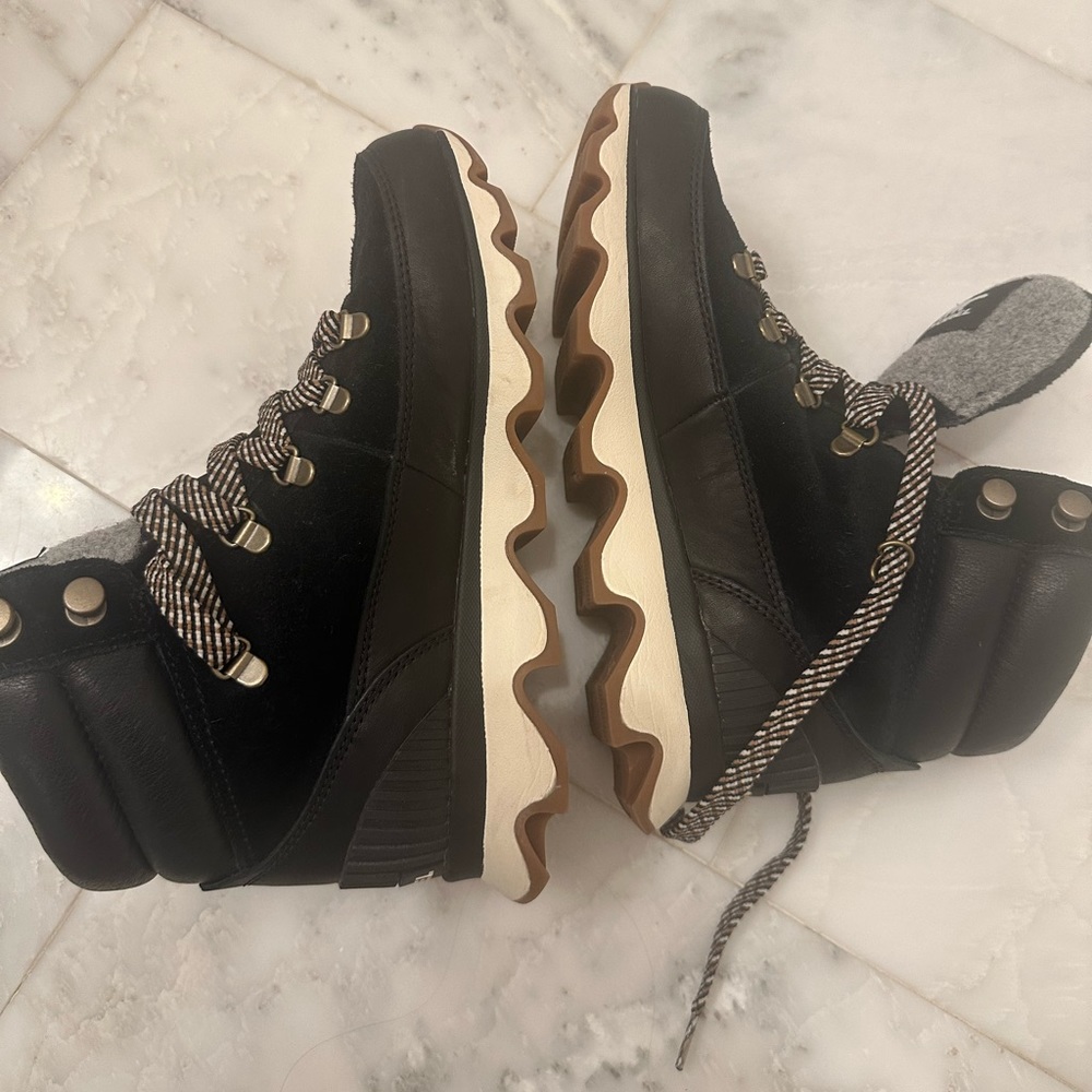 Sorel snow boots